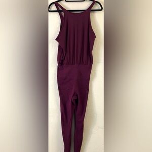 Nike Dry Fit Stretch Athletic Jumpsuit Medium Burgundy Sporty Gym Workout Yoga